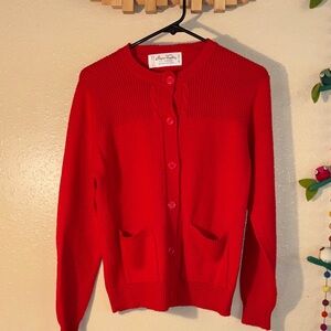 VINTAGE Dayne Taylor Red Knit Cardigan Sweater in excellent condition. 60s 80s.